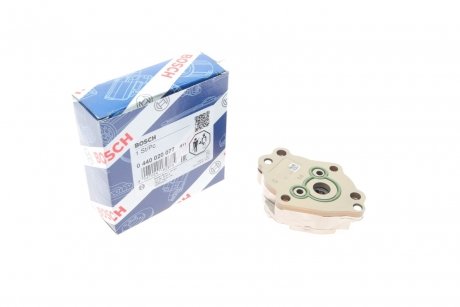 Розпилювач насос-форсунки MB /605-606/ 2.3D-3.0D/TD 93-99 BOSCH 0 440 020 077